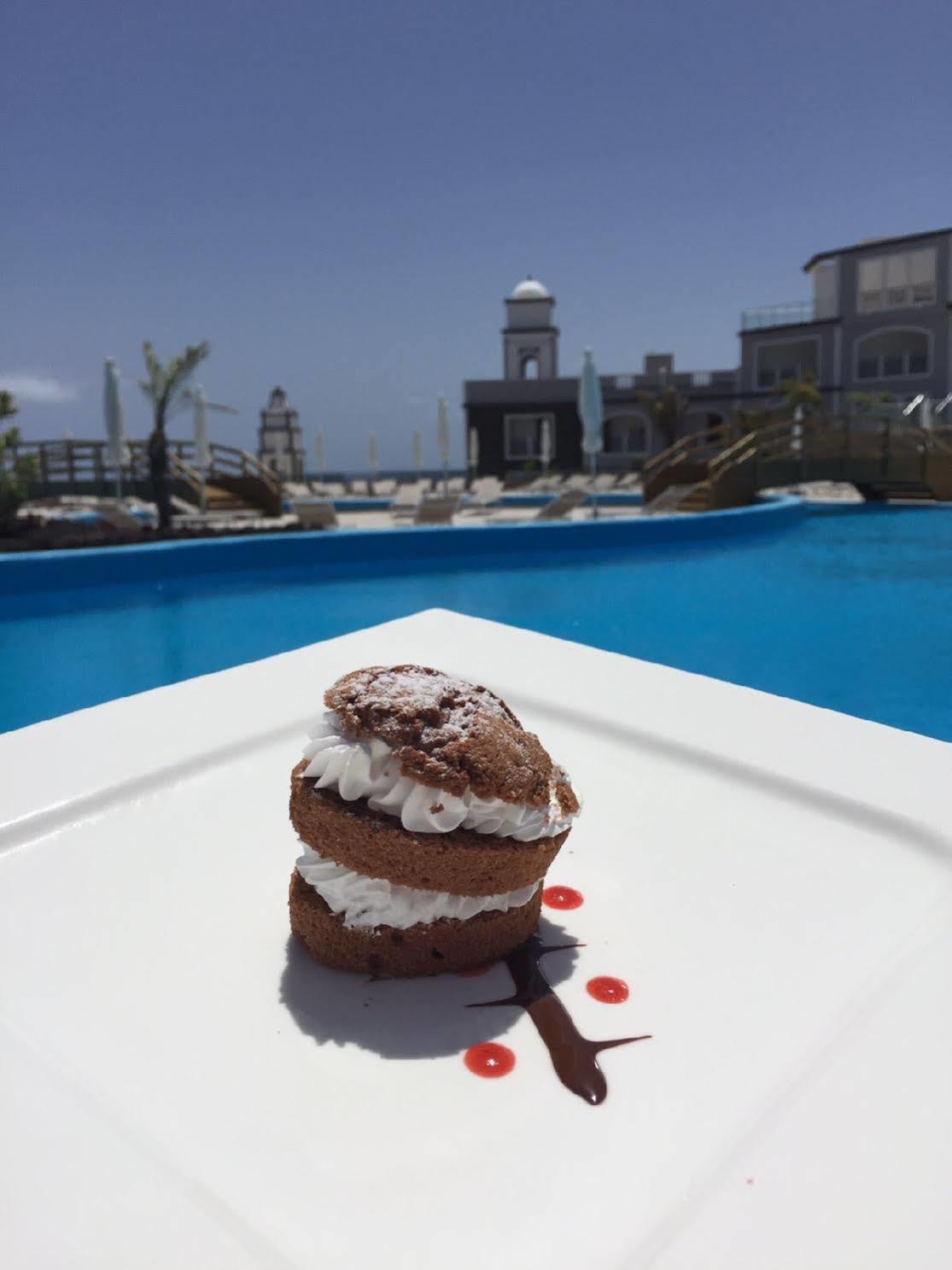Royal Palm Resort & Spa (Adults Only) Playa De Esquinzo Esterno foto